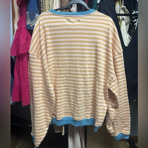 We The Free Striped Classic Crew Size Med Latte Combo NWOT Retail $98 - Picture 7 of 8